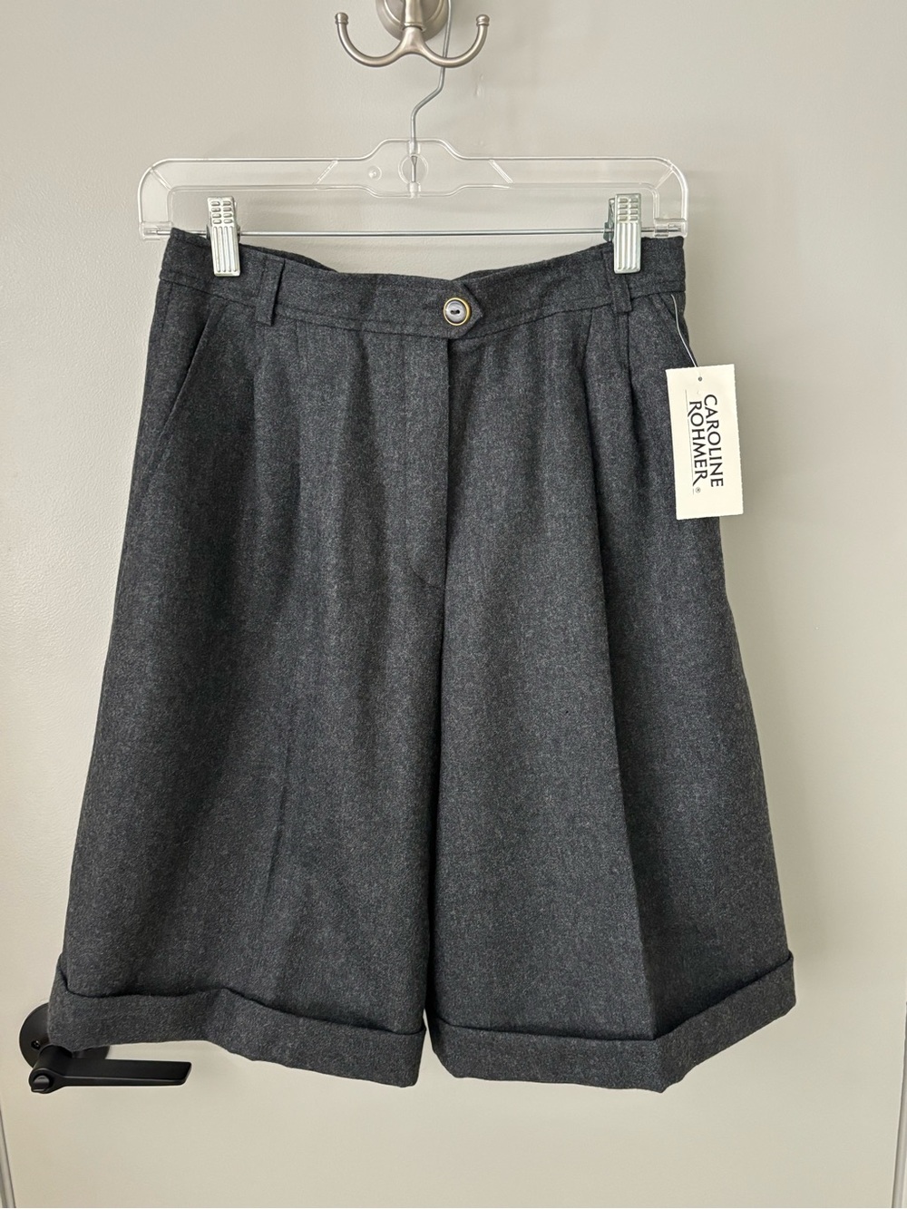 Caroline Rohmer Gray Pleated Bermuda Shorts / NWT
